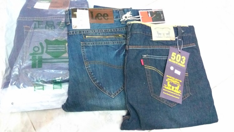 3 helai seluar jeans murah dari China yang saya beli melalui website Ezbuy